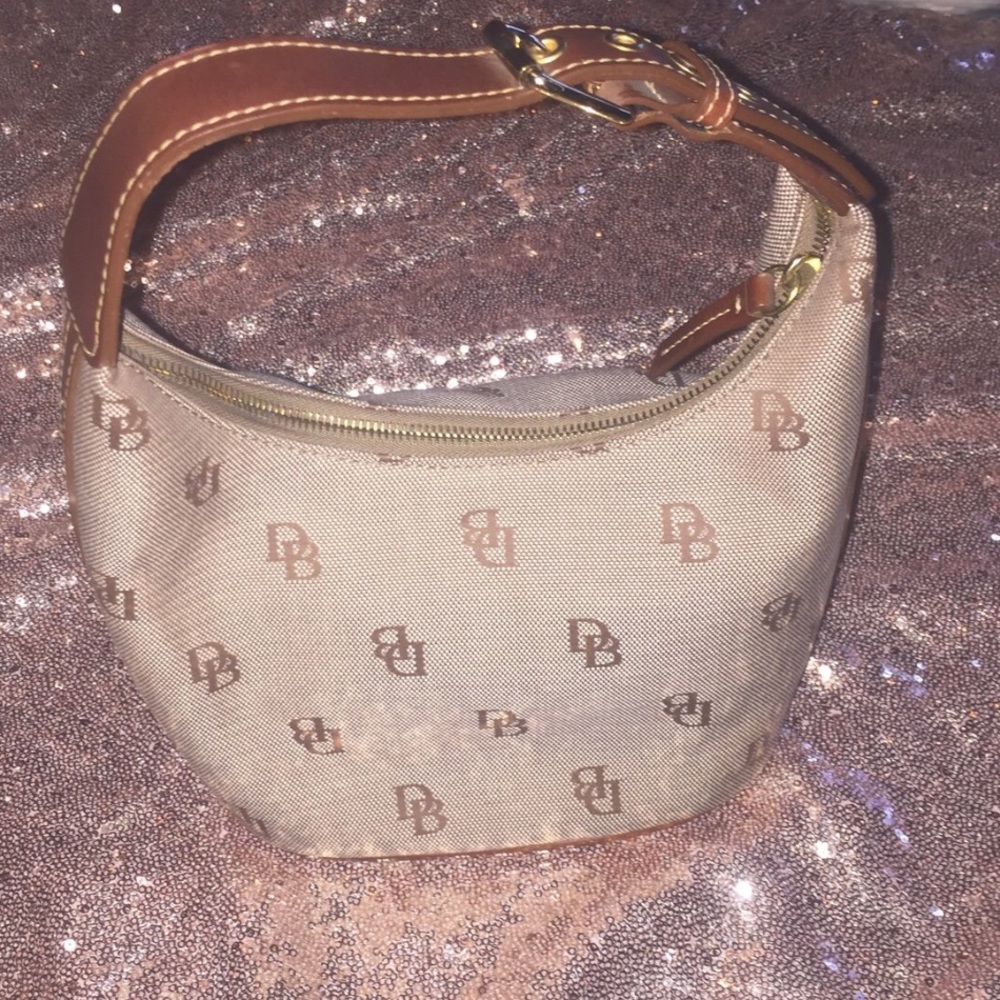 Brand new Dooney & bourke purse